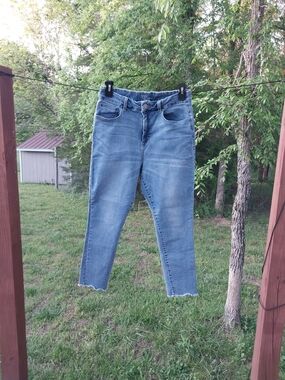 Time and Tru Medium Blue Skinny Jeans with Raw Edge Hem